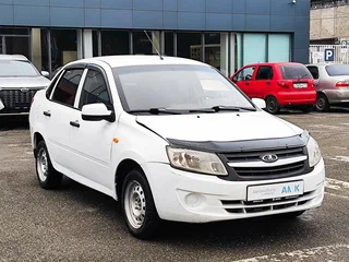 2012 Lada (ВАЗ) Granta I, белый, 221779 рублей, вид 2