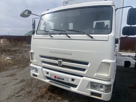 2017 КамАЗ 4308, белый, 3700000 рублей, вид 1