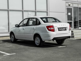 2026 Lada (ВАЗ) Granta I Рестайлинг, белый, 987000 рублей, вид 5
