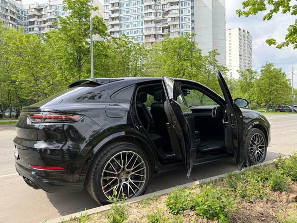 2020 Porsche Cayenne Coupé III, чёрный, 8500000 рублей - вид 7