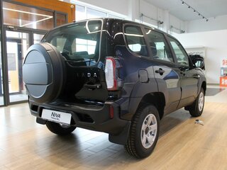 2026 Lada (ВАЗ) Niva Travel I Рестайлинг, чёрный, 1528000 рублей, вид 4