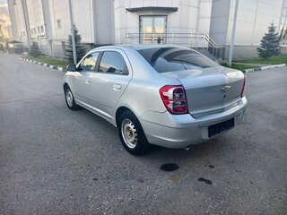 2013 Chevrolet Cobalt II, серебристый, 295000 рублей, вид 4