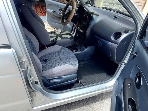 2010 Daewoo Matiz I Рестайлинг, серебристый, 380000 рублей - вид 7