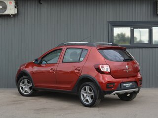 2020 Renault Sandero Stepway II Рестайлинг, красный, 929999 рублей, вид 4