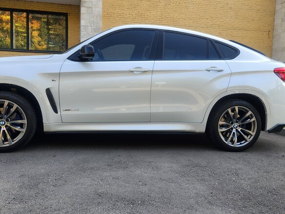 2016 BMW X6 40d II (F16), белый, 3800000 рублей - вид 7