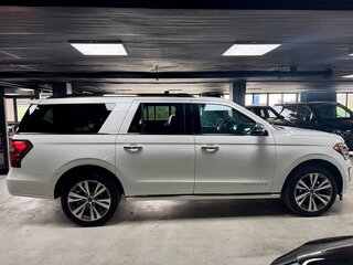 2021 Ford Expedition IV, белый, 8500000 рублей, вид 4