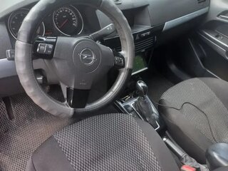2008 Opel Astra H Рестайлинг, чёрный, 430000 рублей, вид 4