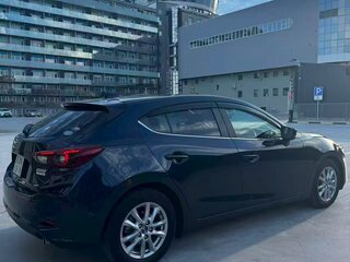 2017 Mazda Axela III Рестайлинг, синий, 1230000 рублей, вид 4