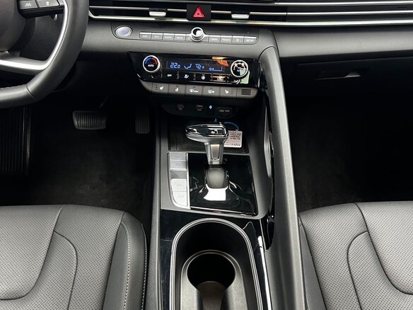 2023 Hyundai Elantra VII (CN7) Рестайлинг, серый, 1912000 рублей - вид 9