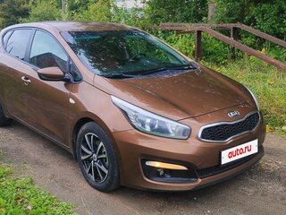 2016 Kia Ceed II Рестайлинг, коричневый, 1000000 рублей, вид 1