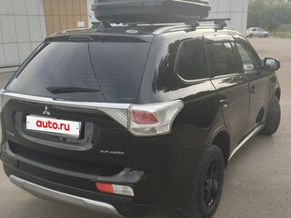 2014 Mitsubishi Outlander III Рестайлинг, чёрный, 1500000 рублей, вид 5