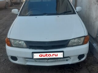 2001 Nissan AD II, белый, 180000 рублей, вид 2
