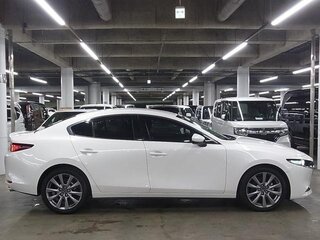 2021 Mazda 3 IV (BP), белый, 1920071 рублей, вид 2