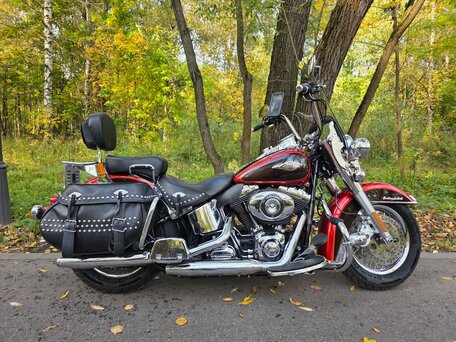 2013 Harley-Davidson Heritage, красный, 1100000 рублей, вид 1