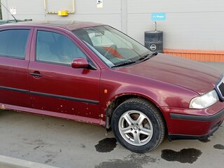 2000 Skoda Octavia I (A4) Рестайлинг, красный, 230000 рублей, вид 4