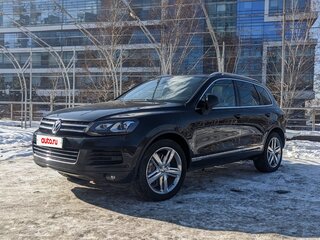 2014 Volkswagen Touareg II, чёрный, 3555555 рублей, вид 2