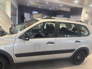 2026 Lada (ВАЗ) Granta Cross I Рестайлинг, серебристый, 1030000 рублей, вид 3
