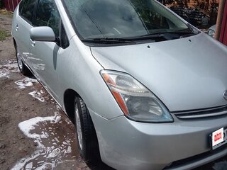 2007 Toyota Prius II Рестайлинг (XW20), серебристый, 780000 рублей, вид 2