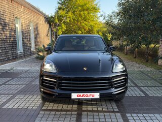 2021 Porsche Cayenne III, чёрный, 7490000 рублей, вид 1