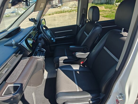 2021 Honda Stepwgn V Рестайлинг, белый, 2750000 рублей - вид 10