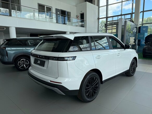 2026 Jeland J6, белый - вид 2