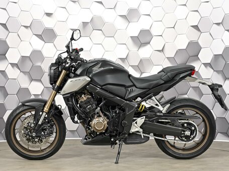 2021 Honda CB 650R, чёрный, 977000 рублей, вид 4