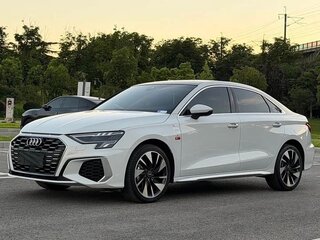 2022 Audi A3 35 TFSI Long IV (8Y), белый, 1910010 рублей, вид 1