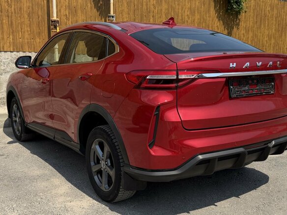 2022 Haval F7x I Рестайлинг, красный, 2850000 рублей - вид 3