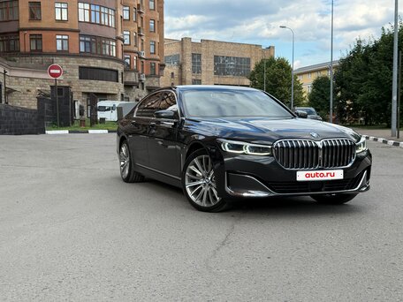 2019 BMW 7 серии 740d xDrive VI (G11/G12) Рестайлинг, серый, 6700000 рублей, вид 3