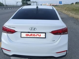 2018 Hyundai Solaris II, белый, 789000 рублей, вид 3