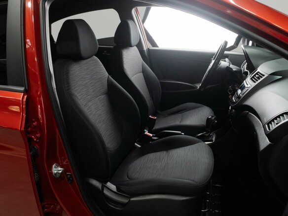 2016 Hyundai Solaris I Рестайлинг, красный, 1270000 рублей - вид 7