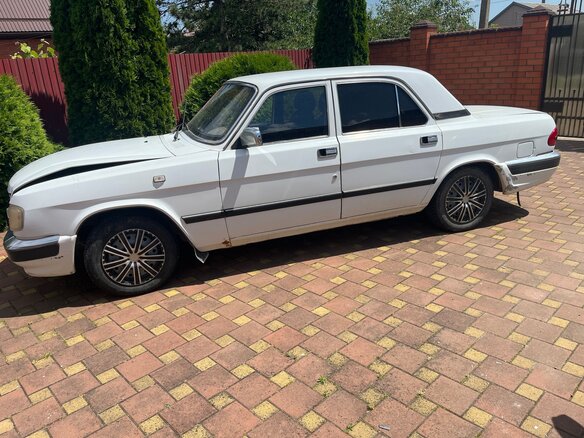 2002 ГАЗ 3110 «Волга», белый, 125000 рублей - вид 2