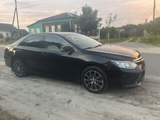 2015 Toyota Camry VII (XV50) Рестайлинг, чёрный, 1900000 рублей, вид 4