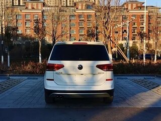 2022 Volkswagen Touran Cross L II, белый, 1640004 рублей, вид 5