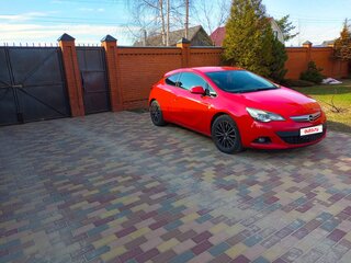 2012 Opel Astra GTC J Рестайлинг, красный, 1100000 рублей, вид 1