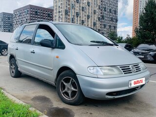 1998 Volkswagen Sharan I, серебристый, 240000 рублей, вид 1