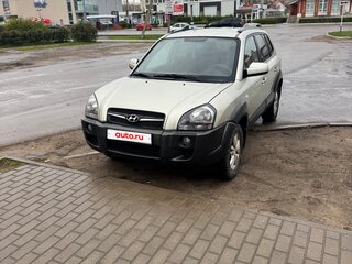 2008 Hyundai Tucson I, серебристый, 960000 рублей, вид 2