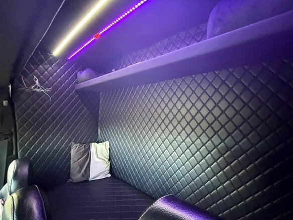 2011 Mercedes-Benz Sprinter, серый, 2980000 рублей - вид 6