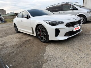 2018 Kia Stinger I, белый, 1750000 рублей, вид 1