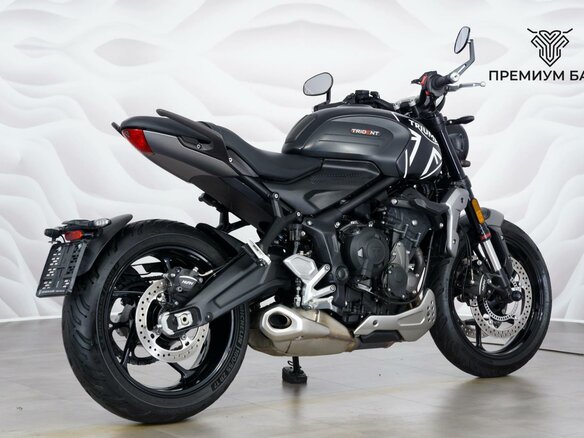 2021 Triumph Trident 660, чёрный, 690000 рублей - вид 5