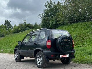 2006 Chevrolet Niva I, чёрный, 150000 рублей, вид 4