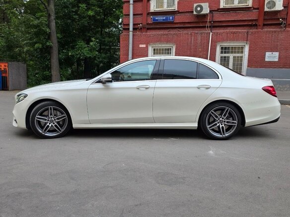 2017 Mercedes-Benz E-Класс 400 V (W213, S213, C238), белый - вид 5