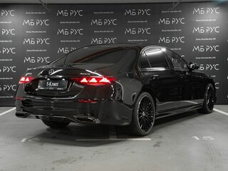 2026 Mercedes-Benz S-Класс 450 d Long 4MATIC VII (W223) Рестайлинг, чёрный, 28997000 рублей, вид 4