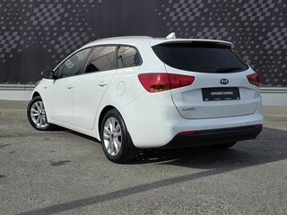 2018 Kia Soul II Рестайлинг, белый, 1549000 рублей, вид 4