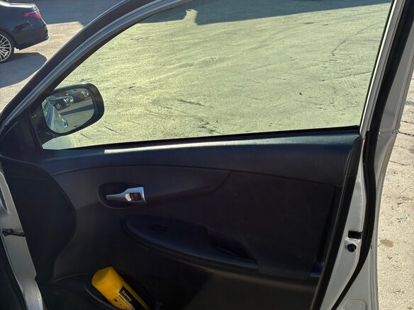 2011 Toyota Corolla X (E140, E150) Рестайлинг, серебристый, 854000 рублей - вид 10