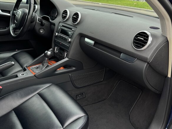 2012 Audi A3 II (8P) Рестайлинг 2, синий, 980000 рублей - вид 11