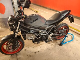 2024 Suzuki SV 650, серый, 747000 рублей, вид 2