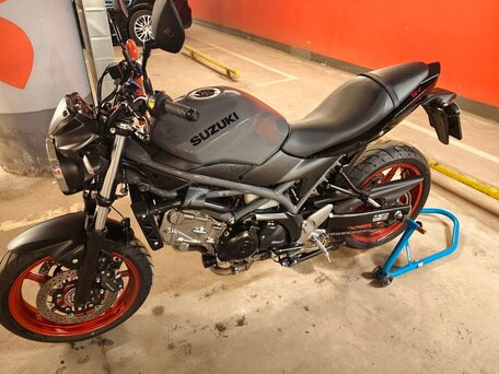 2024 Suzuki SV 650, серый, 747000 рублей, вид 2