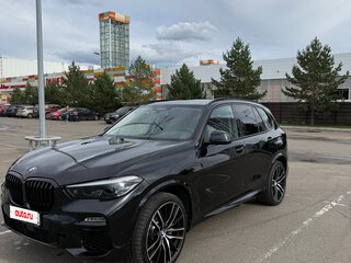 2019 BMW X5 30d IV (G05/G18), чёрный, 6100000 рублей, вид 1