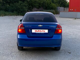 2009 Chevrolet Aveo I Рестайлинг, синий, 320000 рублей, вид 3
